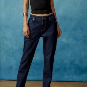 BDG Mid-Rise Skinny Jean